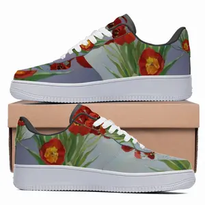 Men Tulips Low Top Shoes