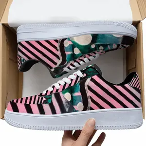 Men Pink Green Black Abstract Low Top Shoes