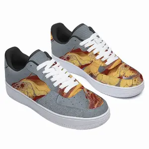 Men Fan Tail Low Top Shoes