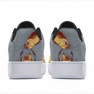 Men Fan Tail Low Top Shoes