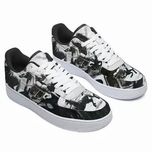 Men Pony Express Low Top Shoes