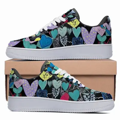 Men Saint Hearts Low Top Shoes