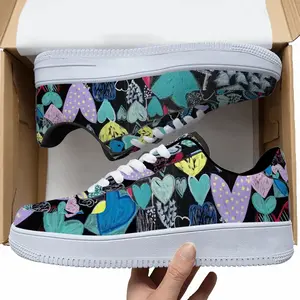 Men Saint Hearts Low Top Shoes