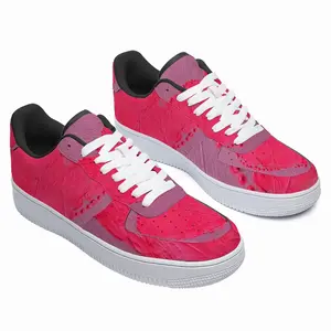 Men Flashy Pink Heart Low Top Shoes