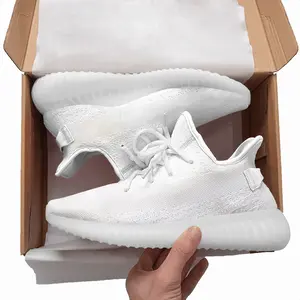 Men White Lines Y350V1 Casual Sneakers