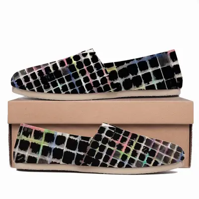 Men Grid (Bleeding) Flat Shoes