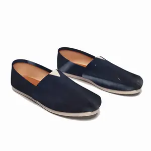 Men Manifest Flat Shoes