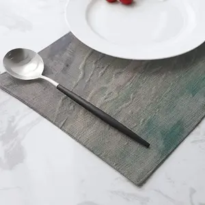 White Wildness Double Insulated Placemats