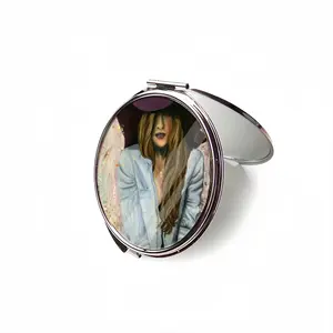 Lucky Purple Hat Portable Makeup Mirror