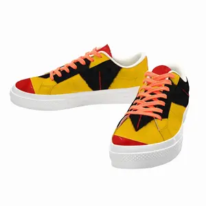 Men Pubic Flag Spain Low Top Canvas Shoes