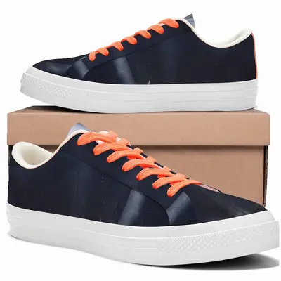 Men Manifest Low Top Canvas Shoes