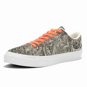 Men Always Watching Low Top Canvas Shoes