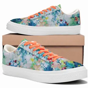 Men Underneath A Peaceful Sky Low Top Canvas Shoes