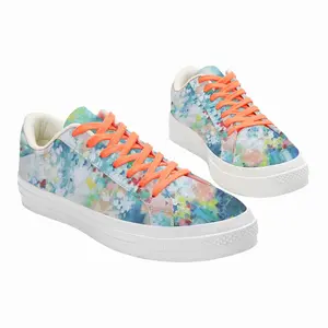 Men Underneath A Peaceful Sky Low Top Canvas Shoes