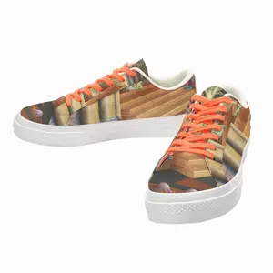 Men Few Knew Of This Place Low Top Canvas Shoes