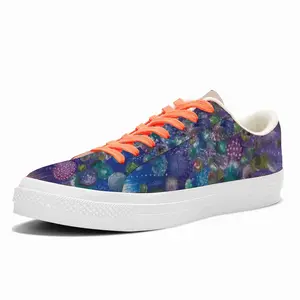 Men Cells Alive Low Top Canvas Shoes