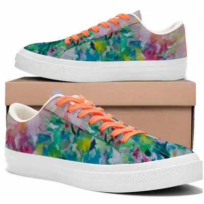 Men Flowers Enjoying The Sun Low Top Canvas Shoes