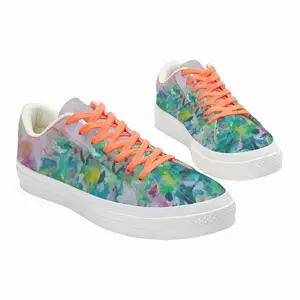 Men Flowers Enjoying The Sun Low Top Canvas Shoes