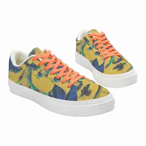 Men Sara Regina Low Top Canvas Shoes