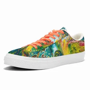 Men Swirling Energy Low Top Canvas Shoes