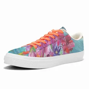 Men The Storm Is Getting Here Low Top Canvas Shoes