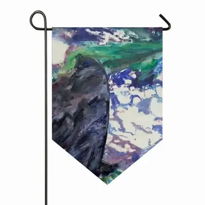 Reverse Triangular Garden Flag (Multi-Size)