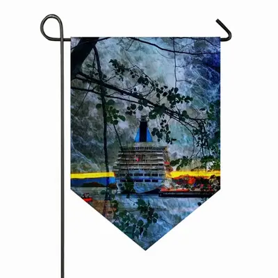 Floating Triangular Garden Flag (Multi-Size)