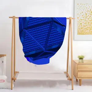 Capsule Flannel Blanket (Round)