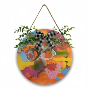 Be Happy Wooden Hanging Board (Circular)