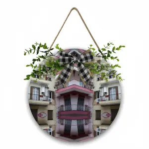 Fraise 3 Wooden Hanging Board (Circular)