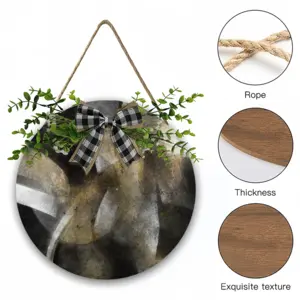 Contrasts 4 Wooden Hanging Board (Circular)