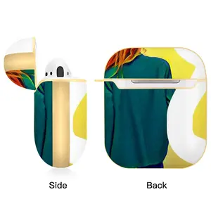 Blonde Airpods 2 Case (Hard Shell, Golden)