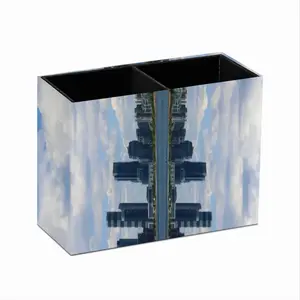 Sword In The Cloud Retro Two Grid Pen Holder