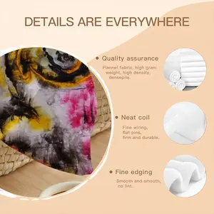 Ephemeral Face I Flannel Blanket (Round)