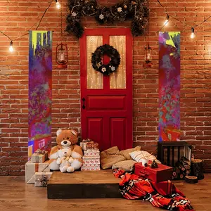 Red Moon Door Curtain Couplet