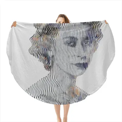 Queen Elizabeth 2 Flannel Blanket (Round)