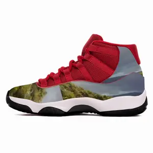 Men A Wintery Kildonan Burn HD11 Basketball Sneakers