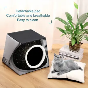 Astronaut Pet Kennel