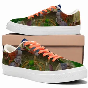 Men Along The Border Of Dream Low Top Canvas Shoes