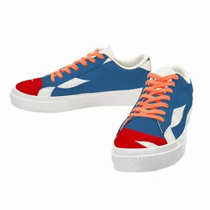 Men Flag 11 Low Top Canvas Shoes