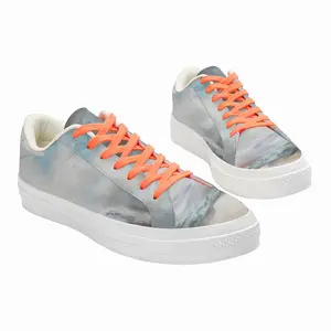 Men Reverie Low Top Canvas Shoes