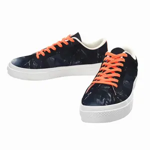 Men Midnight Canopy Low Top Canvas Shoes