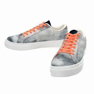 Men Unveiled Low Top Canvas Shoes