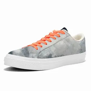 Men Unveiled Low Top Canvas Shoes