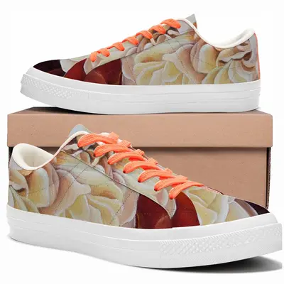 Men Roses Low Top Canvas Shoes