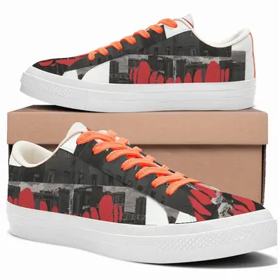 Men Bite Low Top Canvas Shoes