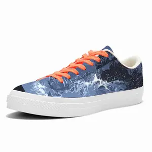 Men Alone Low Top Canvas Shoes