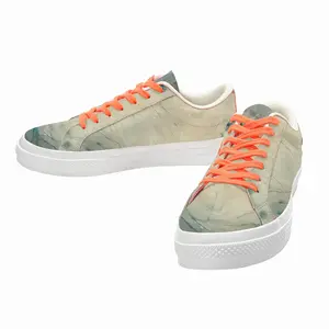 Men Close Up Cat Low Top Canvas Shoes