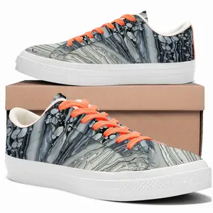 Men Checkmate Low Top Canvas Shoes