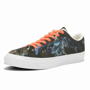 Men Swirling Fish Low Top Canvas Shoes